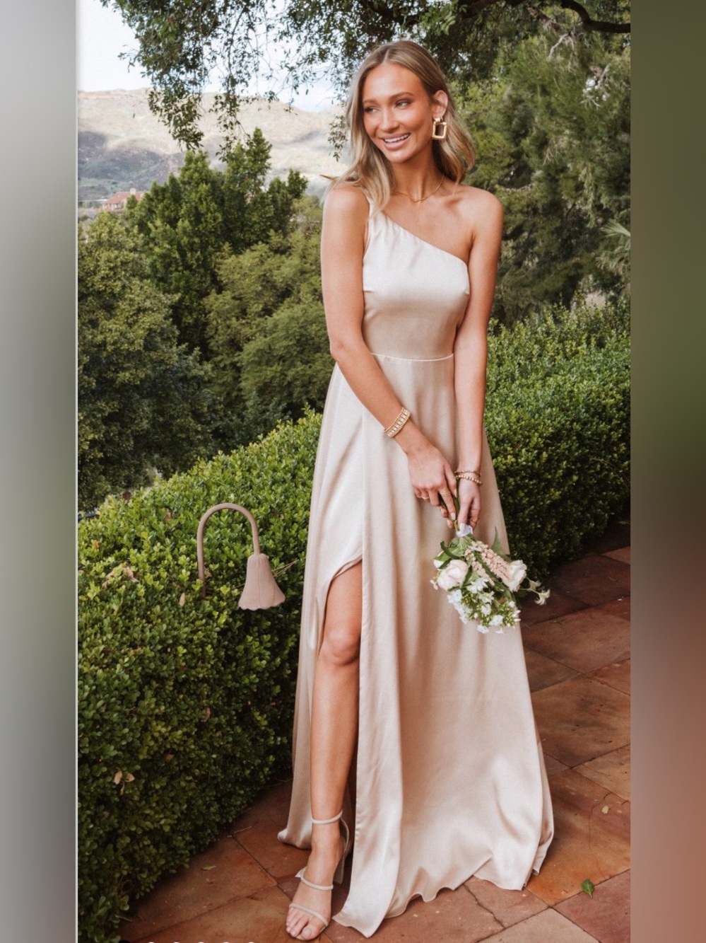 Show me your Mumu Shannon One Shoulder Dress Small Champagne Wedding bridesmaid‎